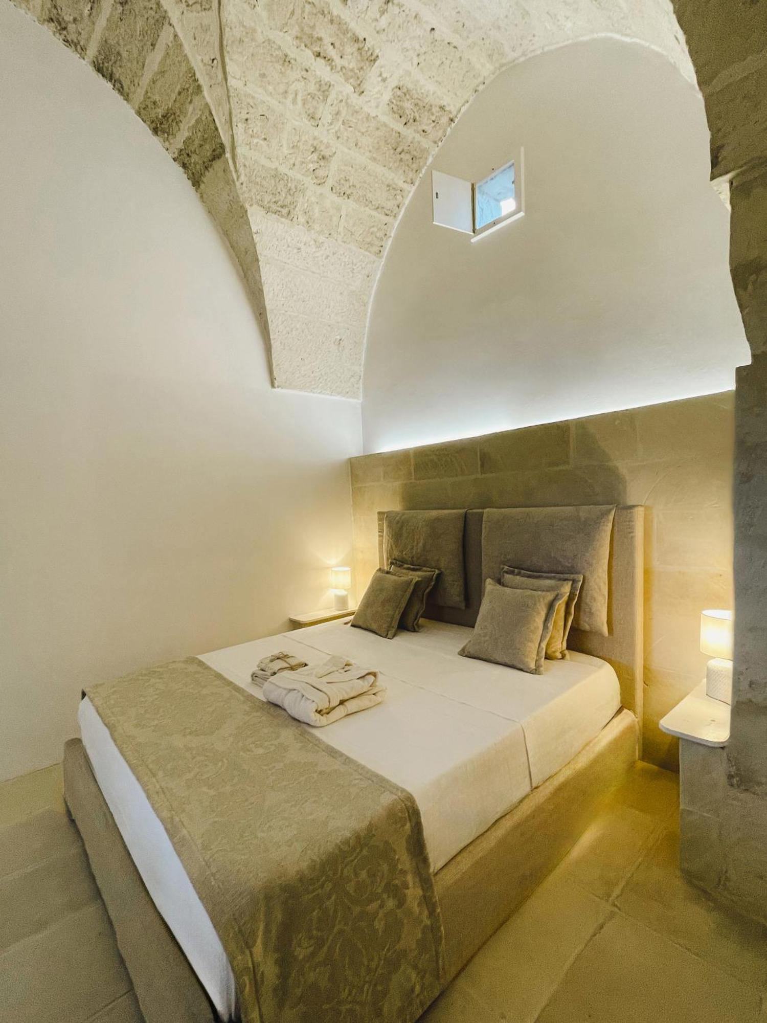 Masseria Paralupi Bed & Breakfast Lecce Dış mekan fotoğraf