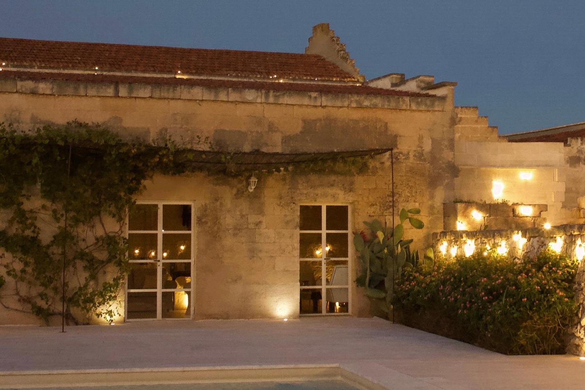 Masseria Paralupi Bed & Breakfast Lecce Dış mekan fotoğraf